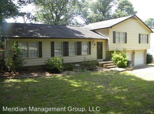 4112 Scenic Mountain Dr, Snellville, GA 30039