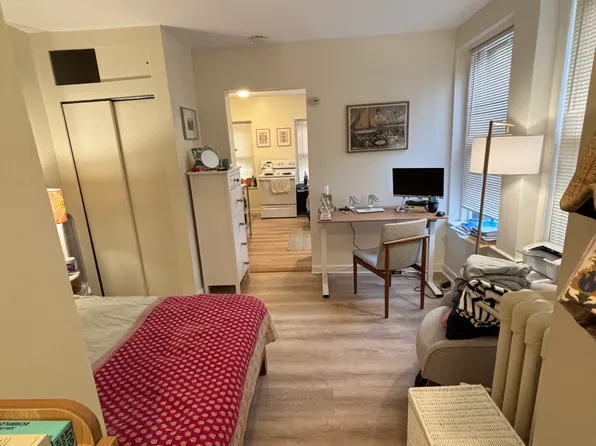 68 Myrtle St, Boston, MA