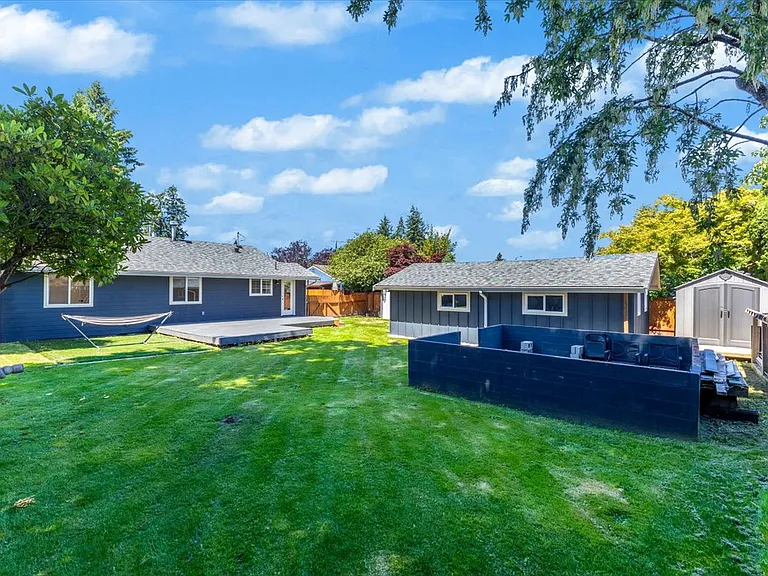 6211 W Magnolia Ave — Photo 30
