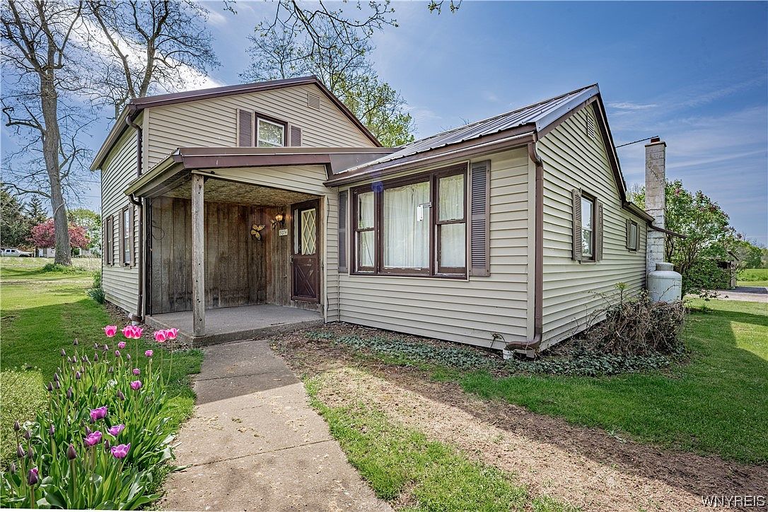 8074 Bunker Hill Rd, Lockport, NY 14094 Zillow