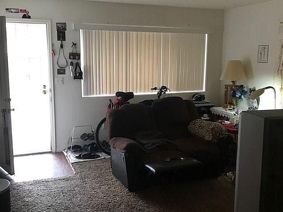 4th image of 684 Anne Lane #39c