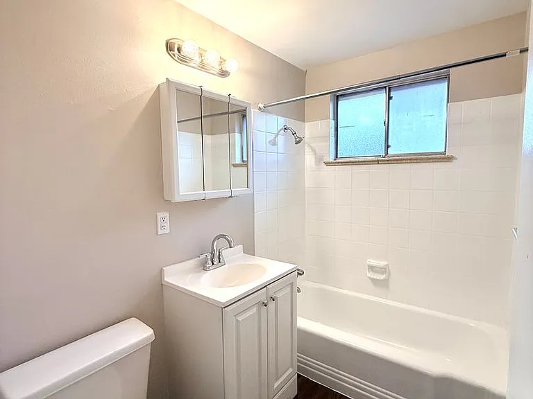 8626 W 54th Pl — Photo 15