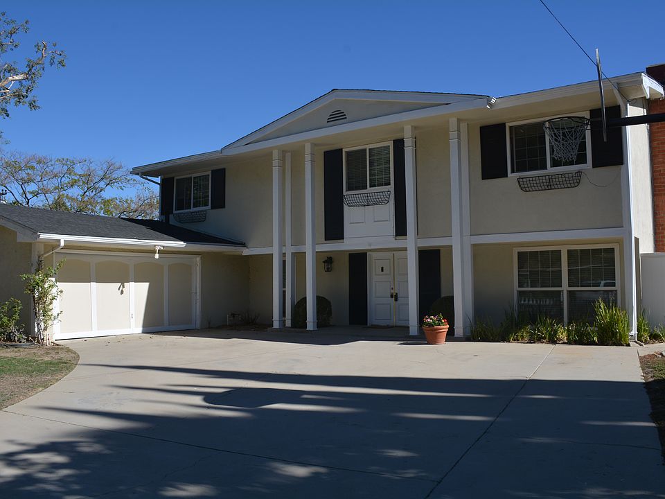 1st image of 22457 De Kalb Dr