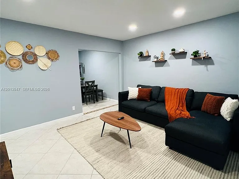 280 NW 55th St #282 — Photo 3