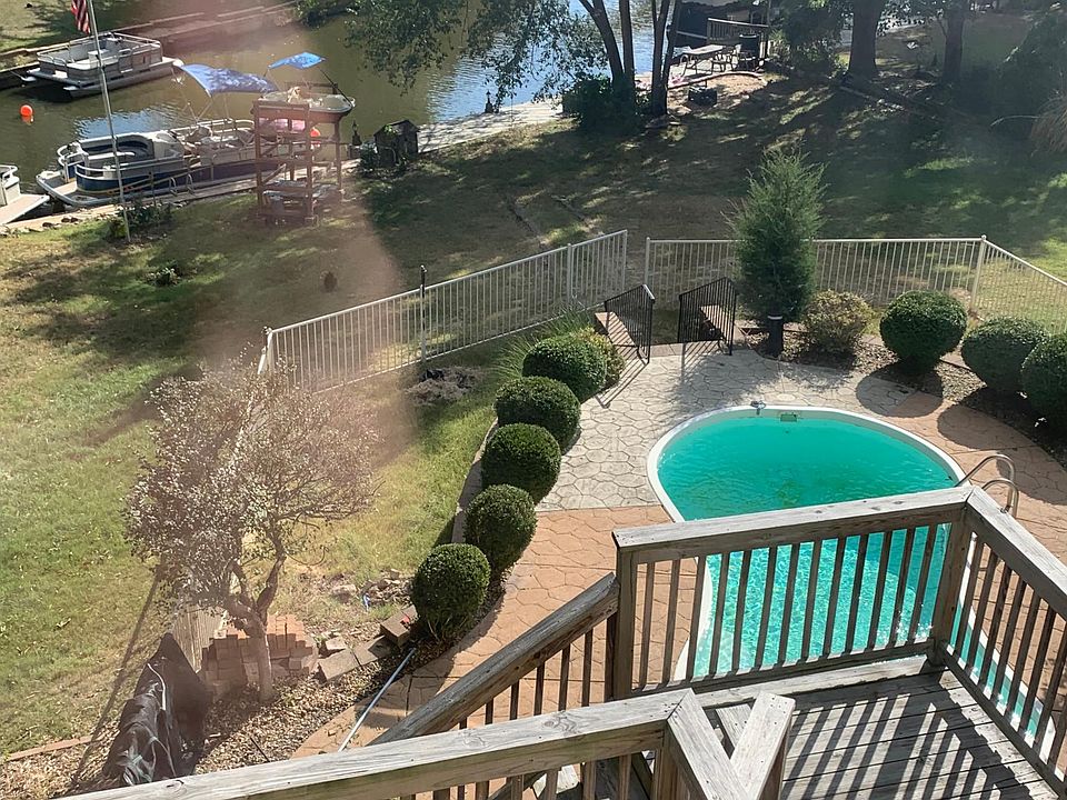 320 Villa Dr, Lake Saint Louis, MO 63367 Zillow