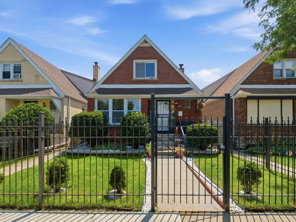 3049 W 71st St, Chicago, IL 60629