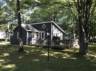 3148 Port Austin Rd, Port austin, MI 48467