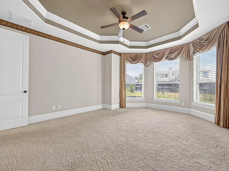 9735 Lansing Meadows Dr — Photo 21