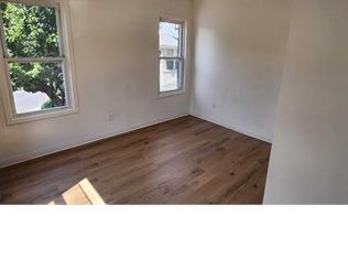 203 N 9th Ave APT 4, Mount Vernon, NY 10550