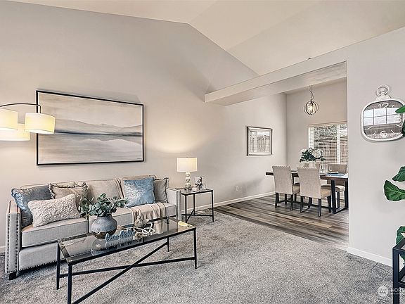 3rd image of 7126 58th Street NE
