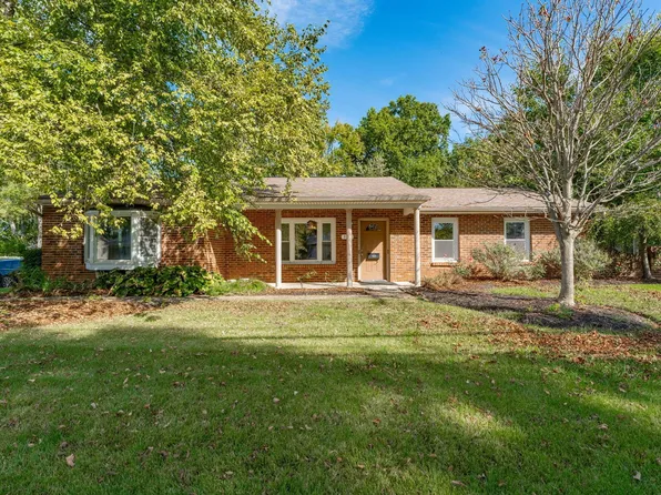 364 E College Ave, Westerville, OH 43081