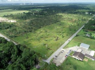 2911 Cypress Lake Dr, Moss Bluff, LA 70611