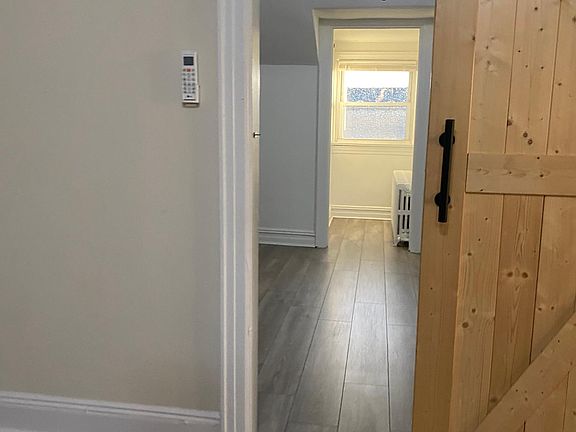 4th image of 24 Hyatt Ave #2