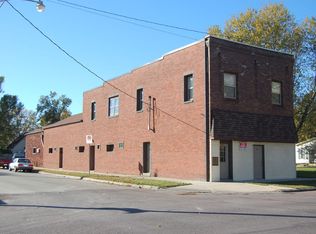 2447 E Walnut Street, Des Moines, IA 50317
