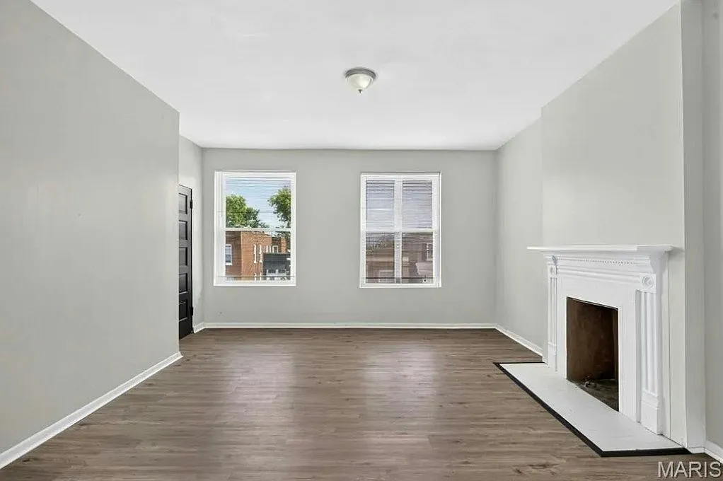 3829 South Compton Avenue, Unit A — Photo 1