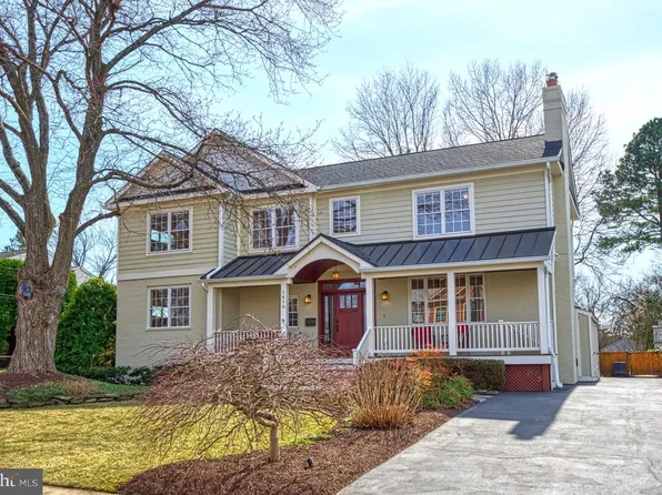 1610 Woodmoor Ln, McLean, VA 22101