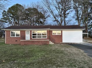 730 Rackley Dr, Pulaski, TN 38478