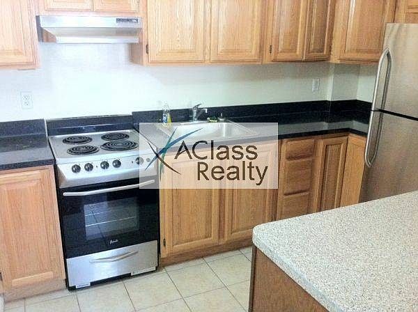 1st image of 2586 12th St