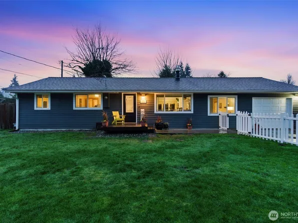 15304 Larch Way, Lynnwood, WA 98087