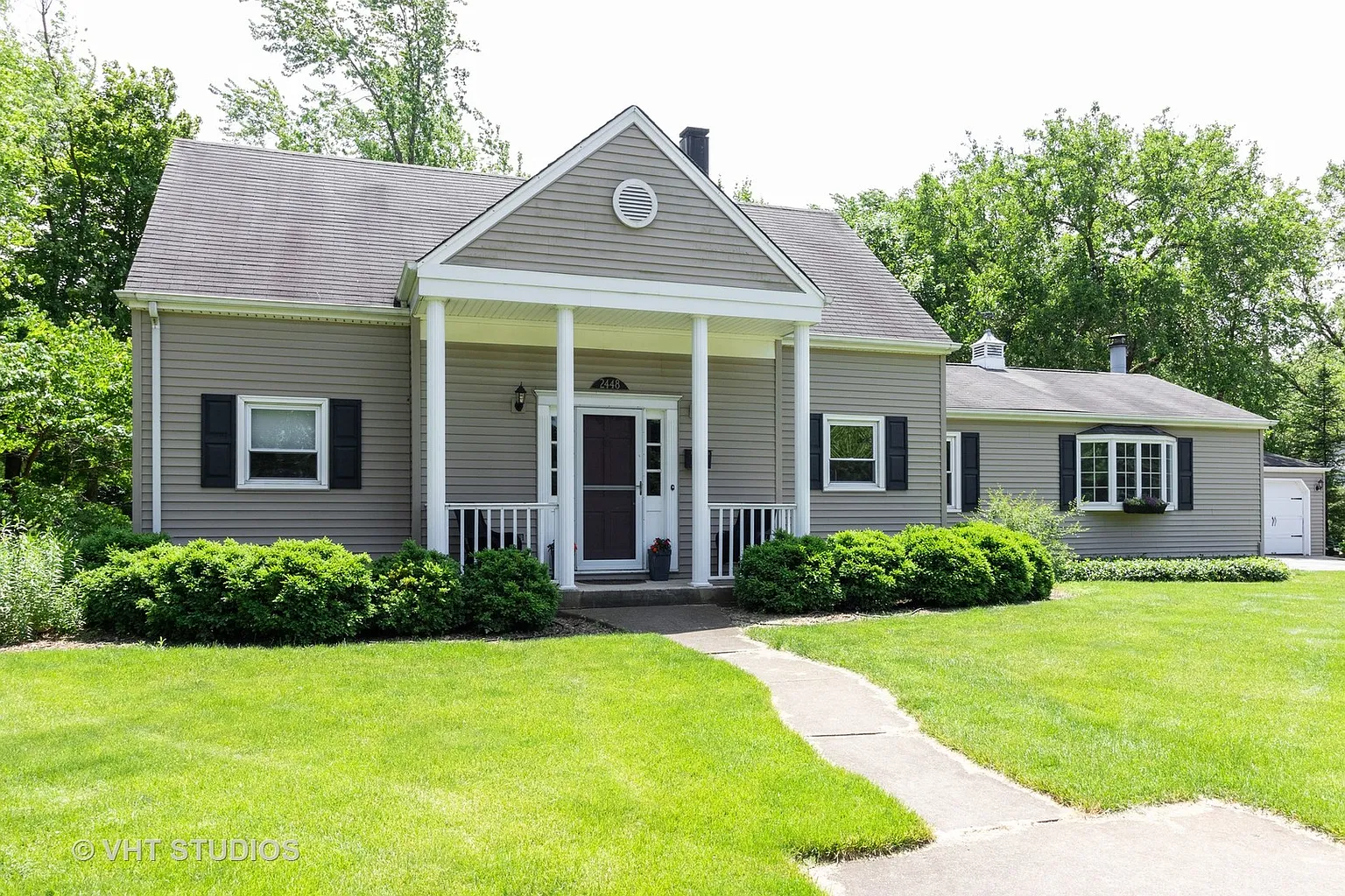 2448 Flossmoor Rd photo 1