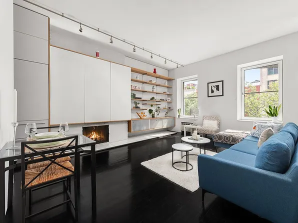 221 W 14th St APT 3A, New York, NY 10011