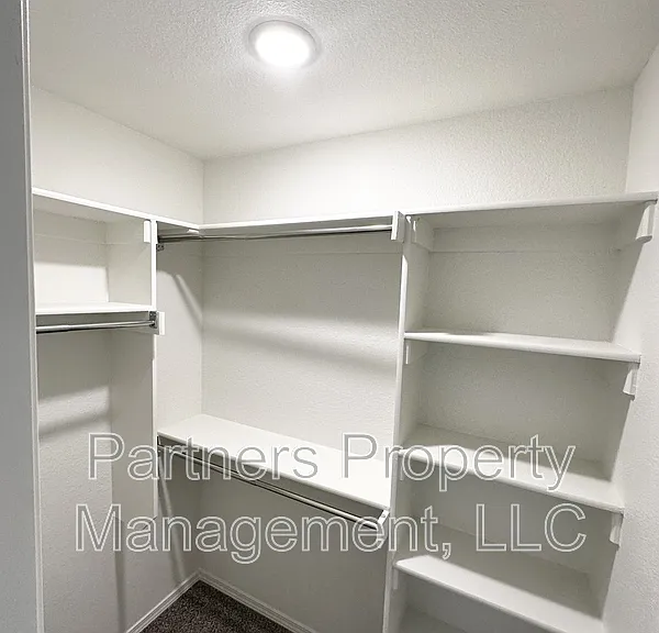 928 S Amarillo Ave — Photo 9