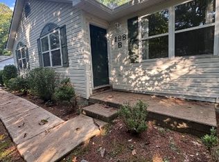 198 Valley St #B, Mars Hill, NC 28754