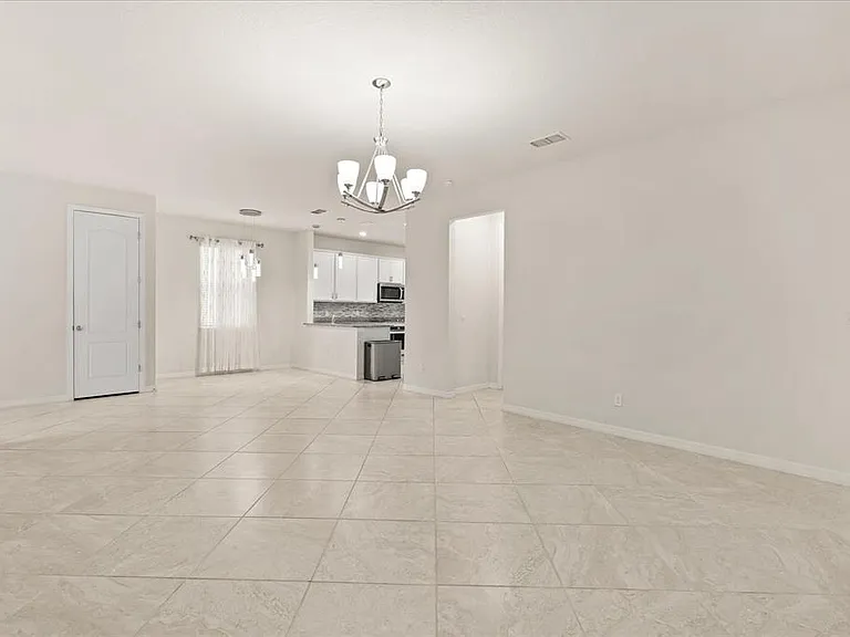 5192 Chickadee St — Photo 11