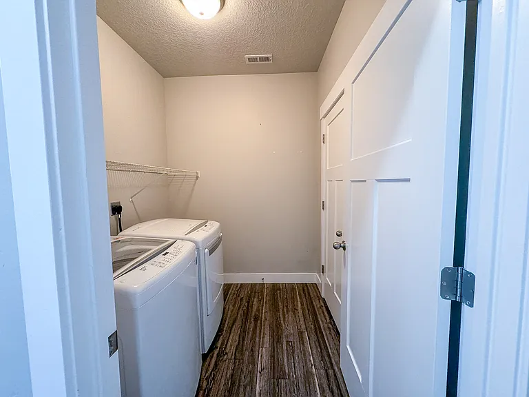 2178 W Main St #D201 — Photo 19