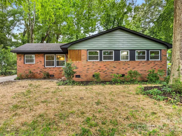 5320 Kildare Dr, Charlotte, NC 28215