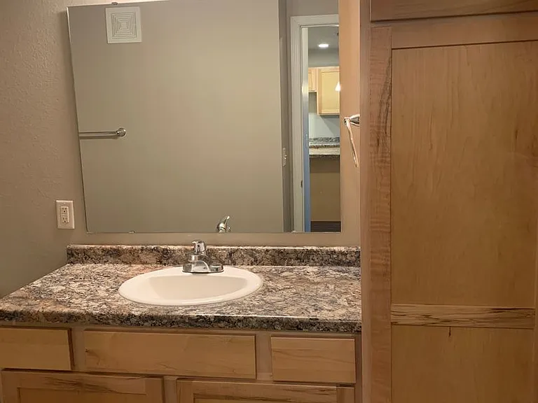 Aspen Trail Apartments — Photo 50