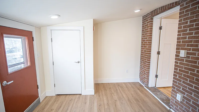 1 bed, 1.0 bath, $1,650 — Photo 4