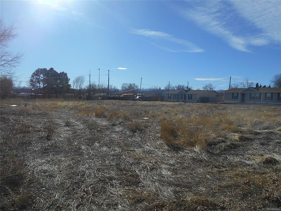 2nd image of 2390 W Wesley Ave