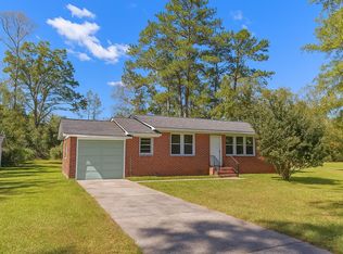 605 Poplar St, Walterboro, SC 29488