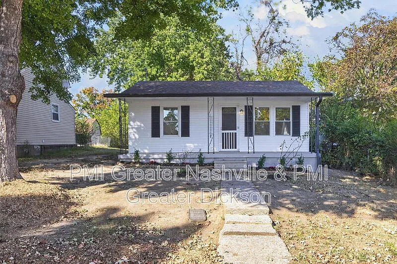 2 bed, 2.0 bath, 832 sqft, $1,800 — Photo 3
