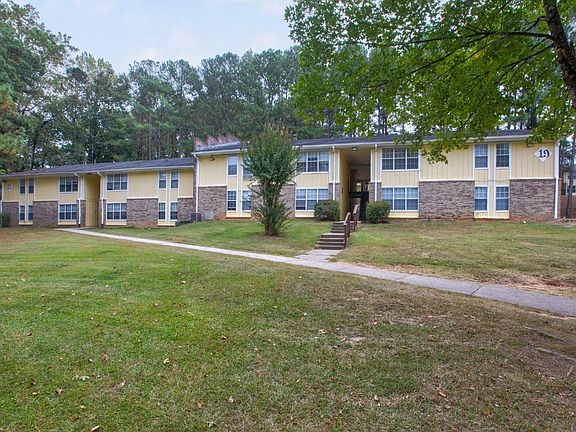 2nd image of 235 Roberts Dr APT 21-D