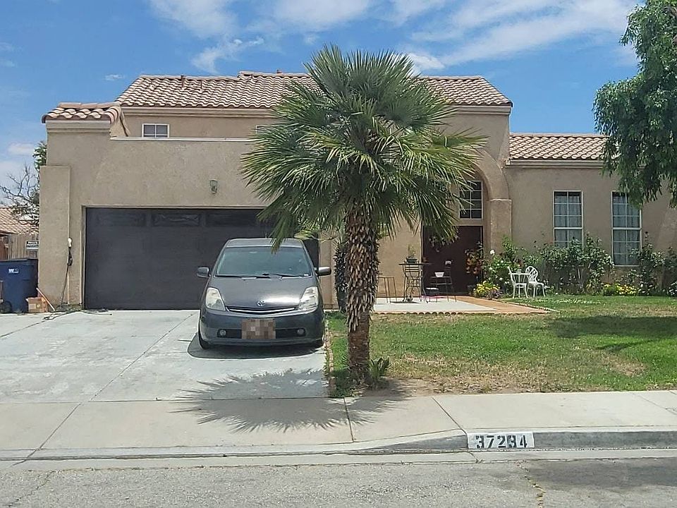 1st image of 37234 Oak Hill St