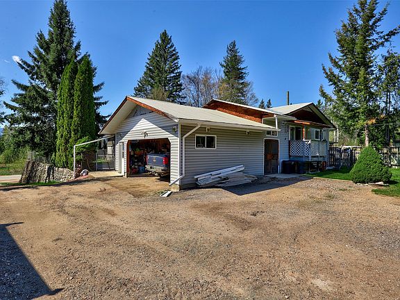 3rd image of 1029 Raft River Rd