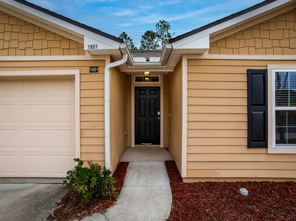 1951 April Oaks Dr, Jacksonville, FL 32221