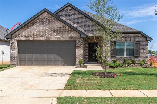 1st image of 122 Nix Dr