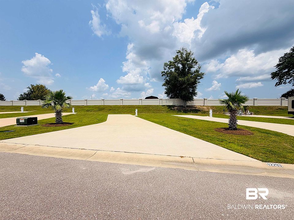 1st image of 12293 Gateway Dr