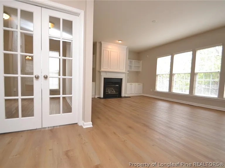 7830 Clover Creek Ct — Photo 5
