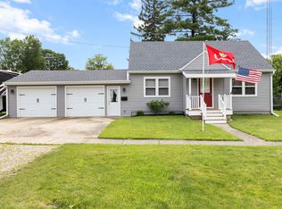 209 A St, Genoa, IL 60135