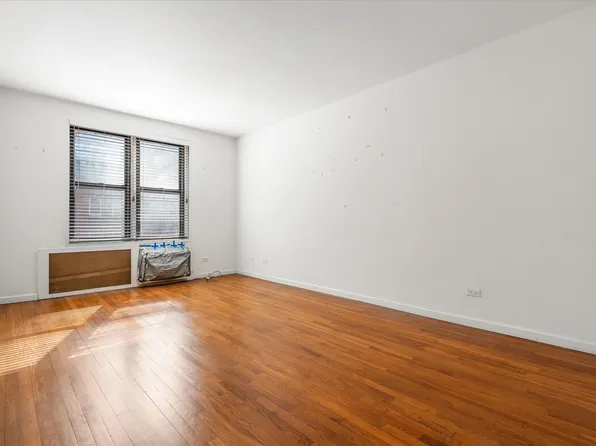 400 West 58th Street image 10 of 17