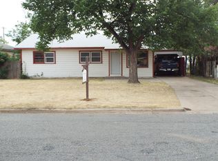 2203 Joliet St, Plainview, TX 79072