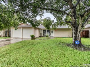 5807 Hidden Lake St, San Antonio, TX 78222
