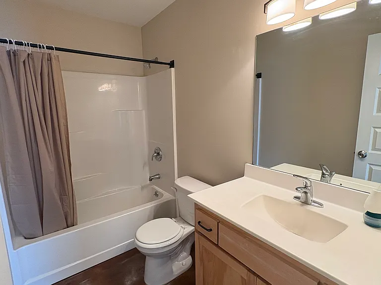 17202 Cerrito Dr — Photo 12