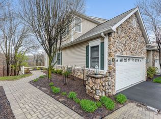 9 Pine Valley Rd, Livingston, NJ 07039