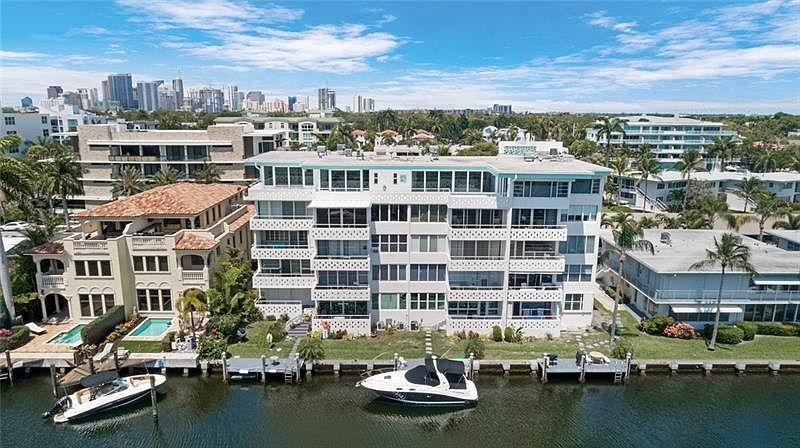 1st image of 180 Isle Of Venice Dr APT 331
