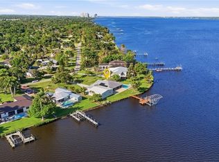 4473 E Riverside Dr, Fort Myers, FL 33905